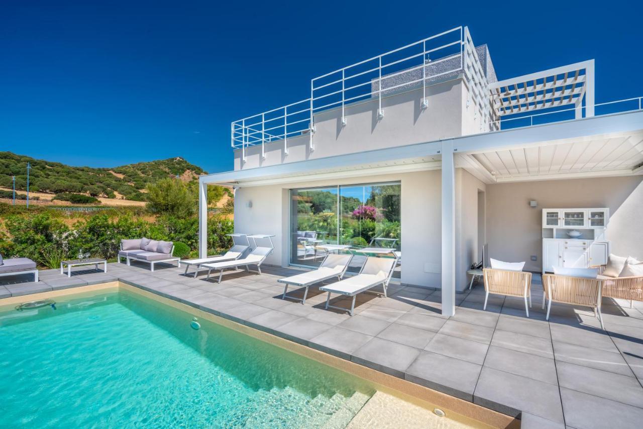 Villa Kosmos - Piscina E Giardino - Villasimius Eksteriør billede